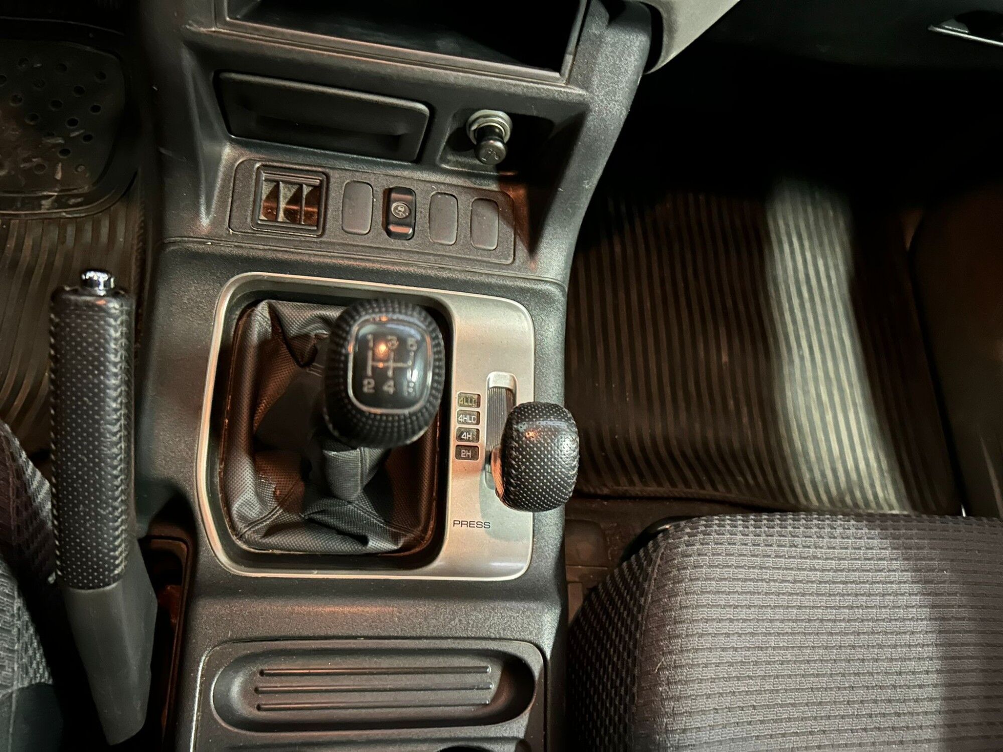 Foto del MITSUBISHI Montero 3.2DI-D Intense