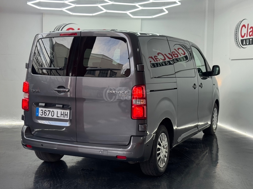 Foto del TOYOTA Proace Verso Proace Combi L1 1.5D 6pl. GX 120