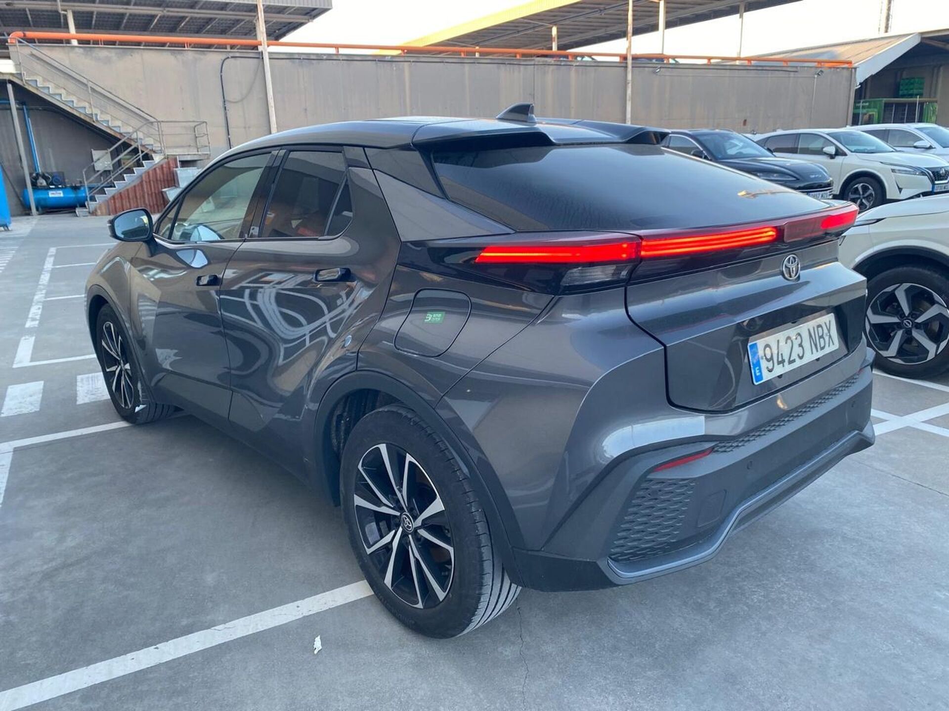 Imagen 3 de TOYOTA C-HR