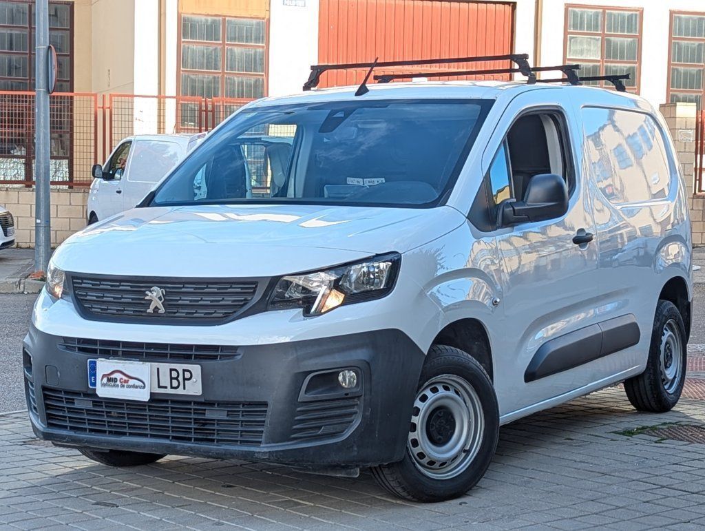 PEUGEOT Partner (1.6BlueHDI S&S Premium Long 1000kg 100) en Madrid