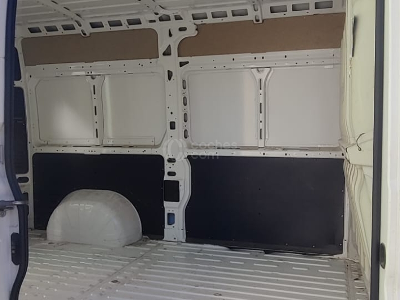 Foto del PEUGEOT Boxer Furgón 2.0BlueHDI 435 L4H2 160