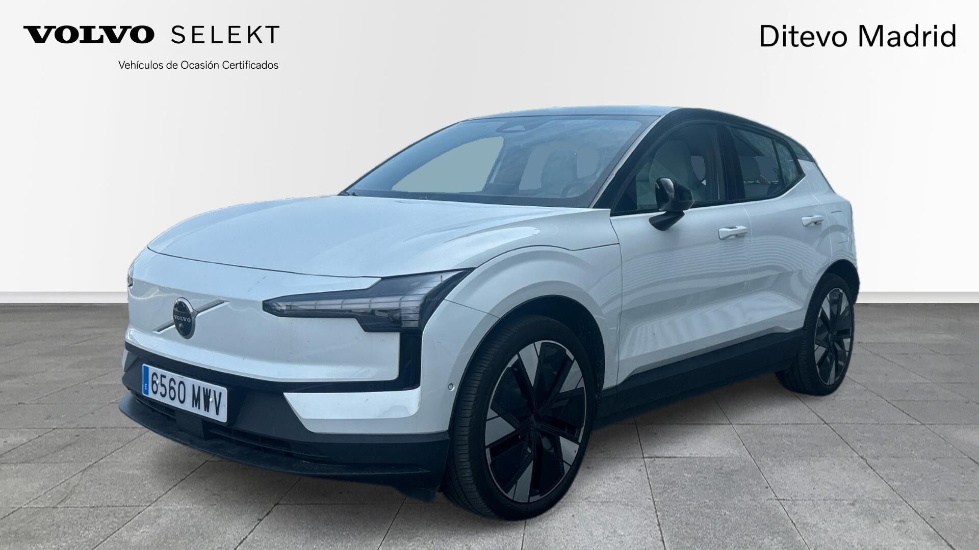 VOLVO EX30 (Twin Motor Ultra AWD Auto 315 kW (428 CV)) en Madrid