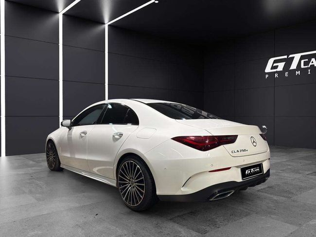 Foto del MERCEDES Clase CLA CLA 250e 8G-DCT