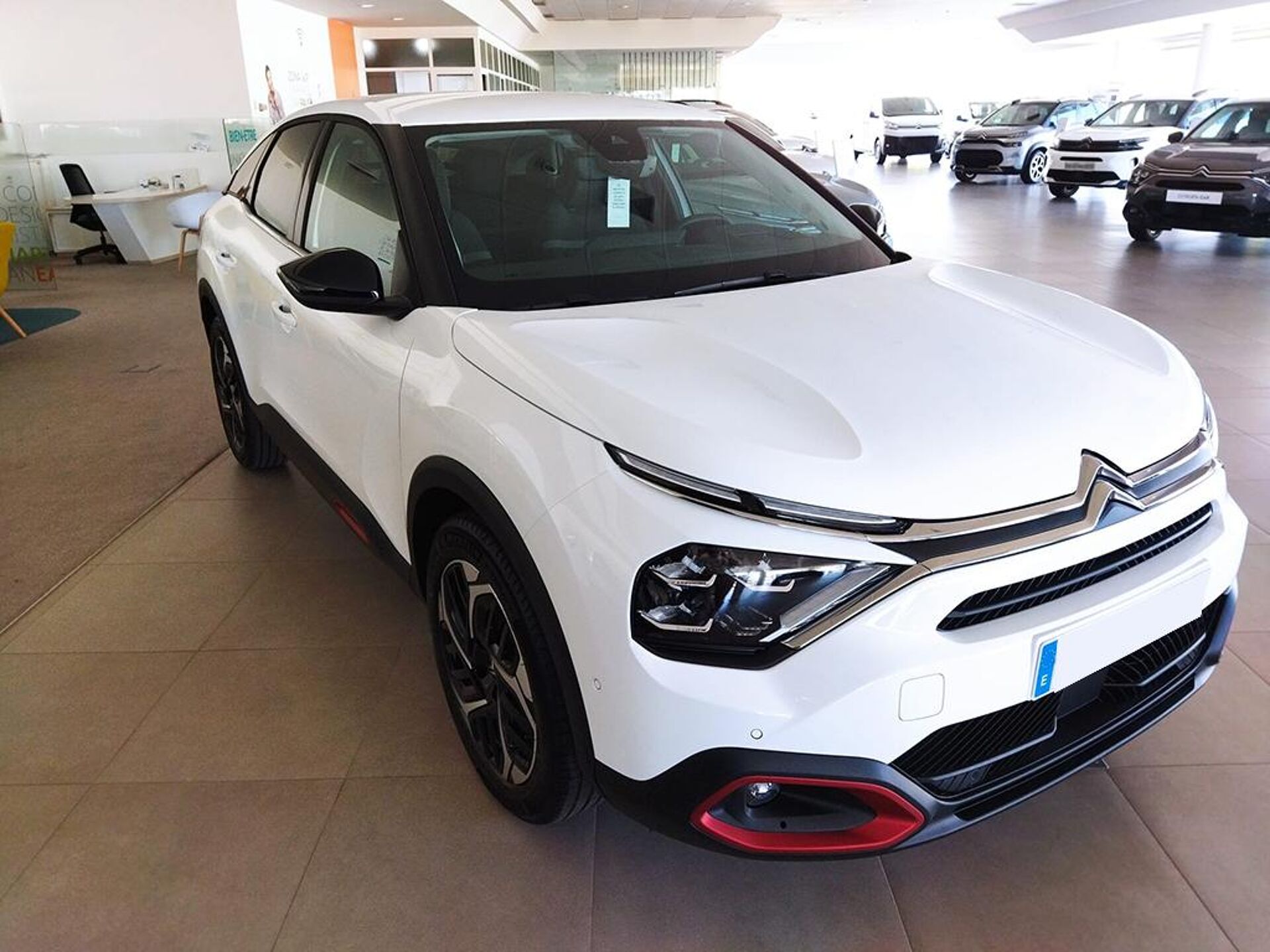 Foto del CITROEN C4 1.2 PureTech S&S Shine 130