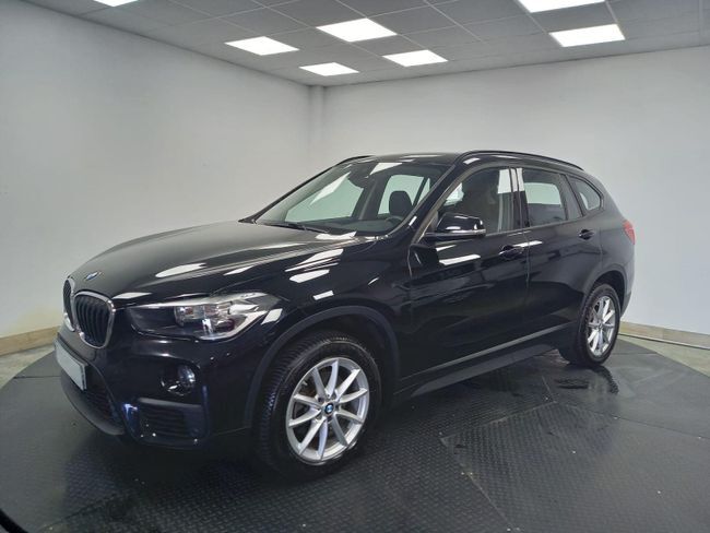BMW X1 (1.5i sDrive18 OPF (EU6d-TEMP)) en Madrid