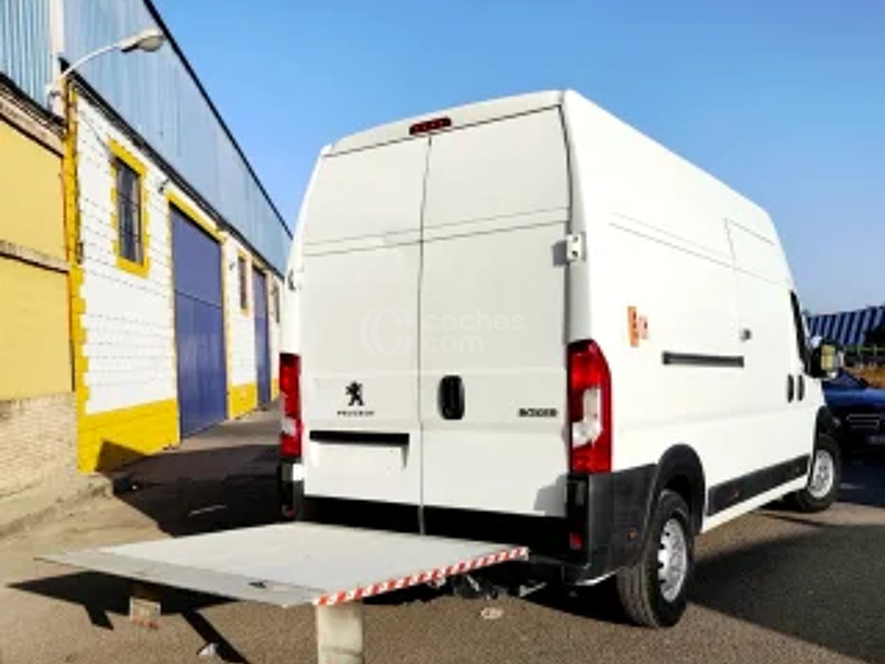Foto del PEUGEOT Boxer Furgón 2.0BlueHDI 435 L3H3 130