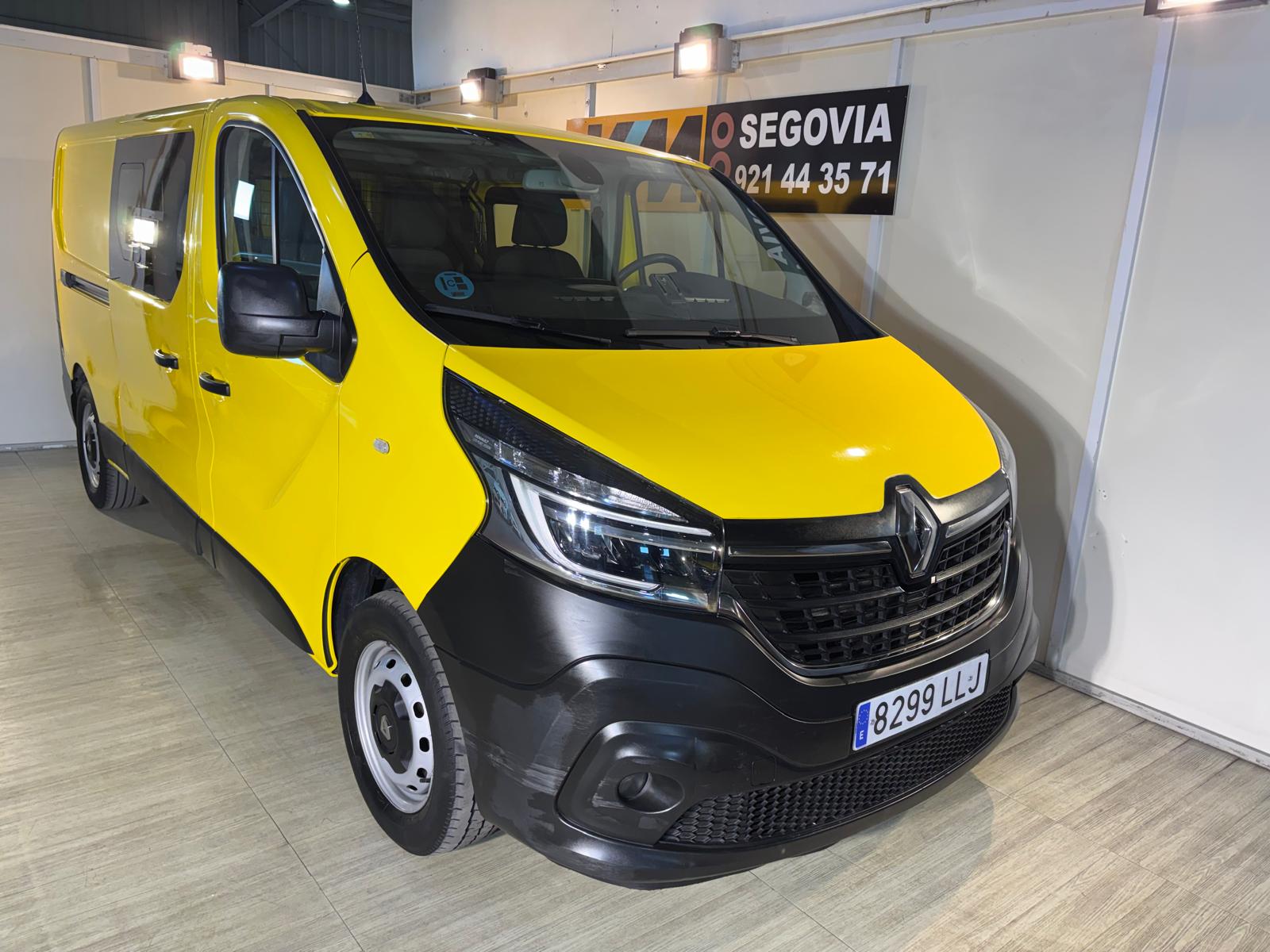 Foto del RENAULT Trafic Combi Mixto 5-6 2.0dCi Energy Blue L N1 88kW