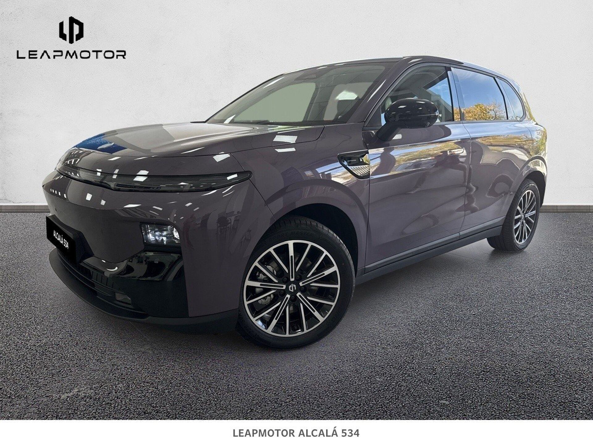 Imagen 1 de LEAPMOTOR B10