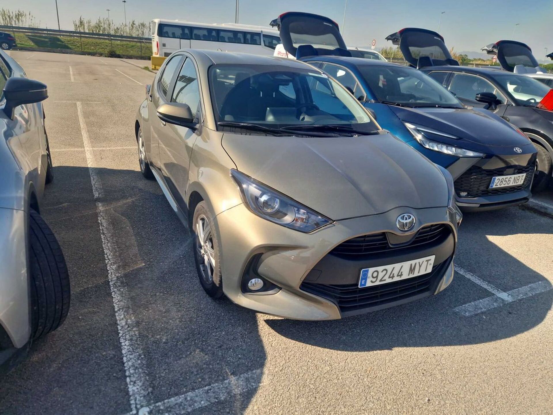 Imagen 2 de TOYOTA Yaris