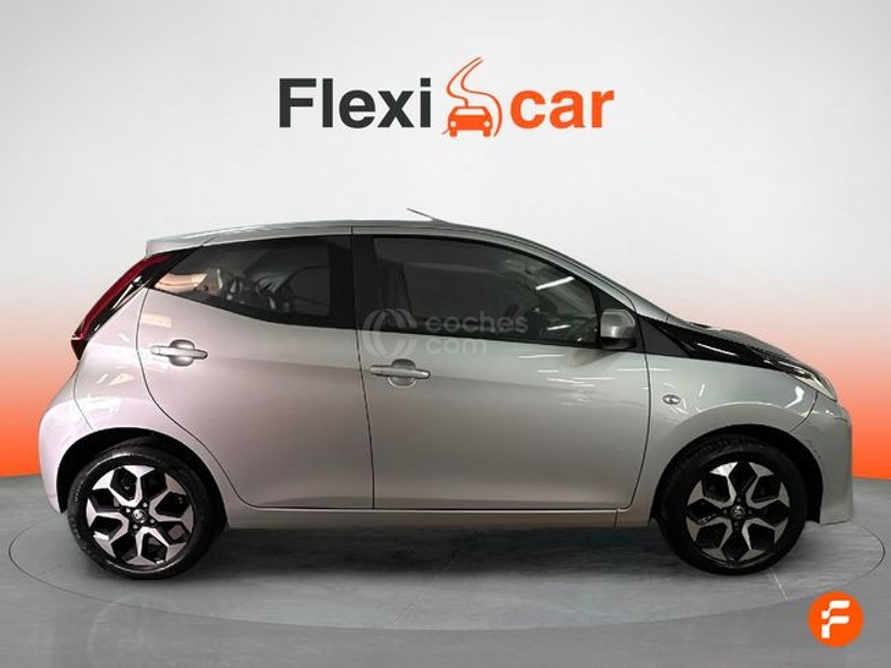 Foto del TOYOTA Aygo 70 x-play