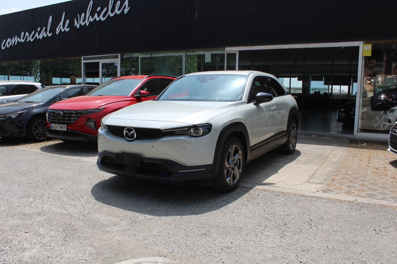 MAZDA MX-30 (e-SKYACTIVE 105 kW (143CV) Origin) en Madrid