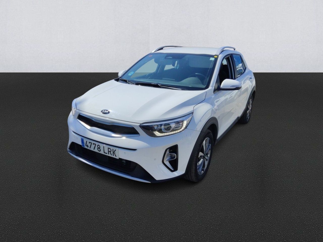 KIA Stonic (1.0 T-GDi MHEV Drive DCT 88 kW (120 CV)) en Madrid