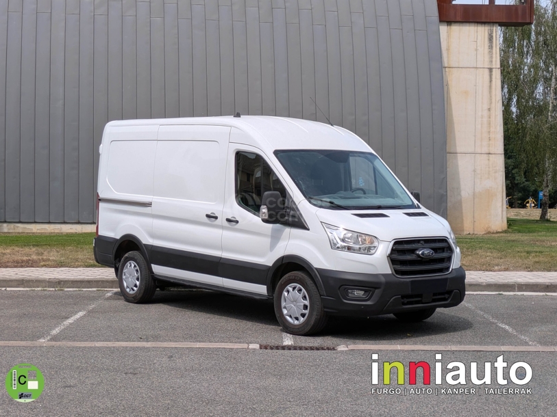 Foto del FORD Transit FT 330 L2 Van DCb. Trend 130