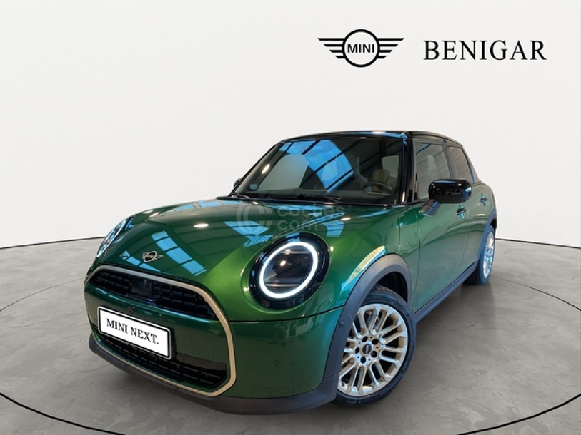 Foto del MINI Mini Cooper 5 puertas C Classic Aut.