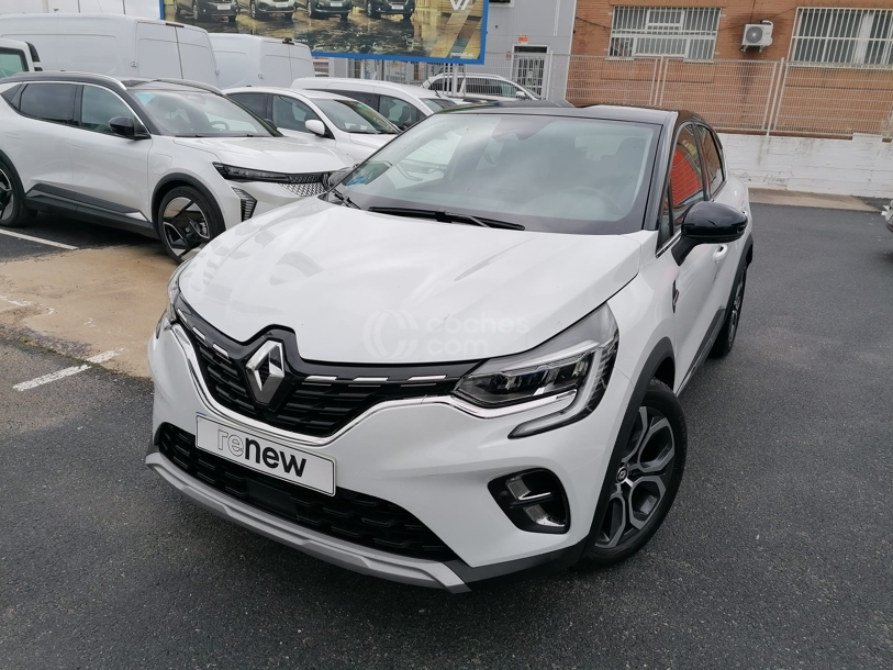 Foto del RENAULT Captur E-TECH Híbrido Enchufable Fast Track 117kW