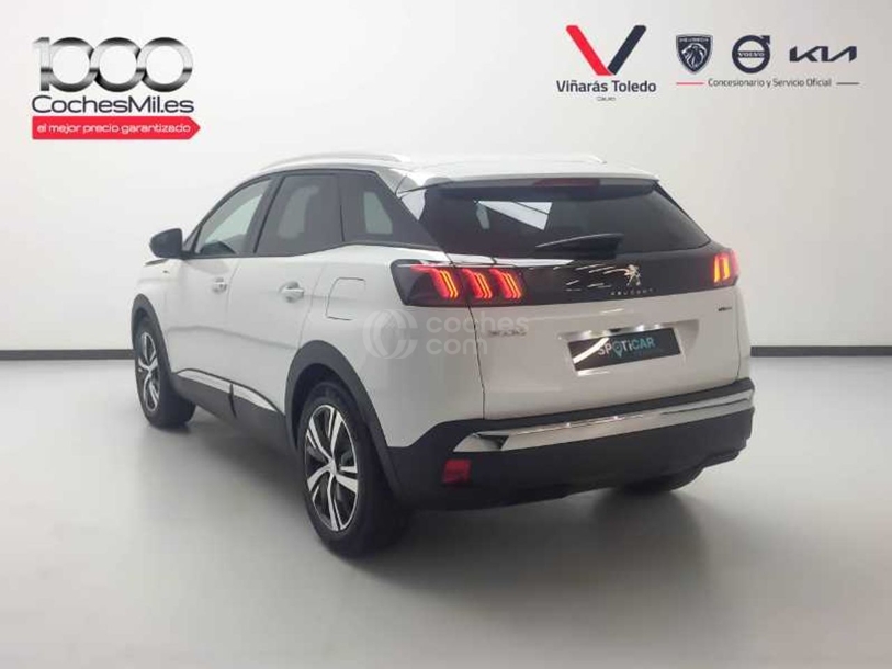 Foto del PEUGEOT 3008 HYB PHEV 225 Allure Pack e-EAT8