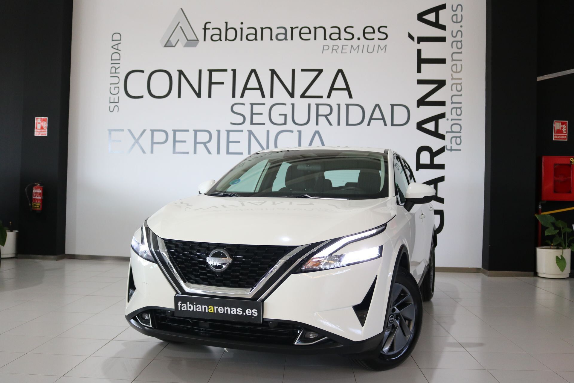 NISSAN Qashqai 1.3 DIG-T Acenta 4x2 103kW