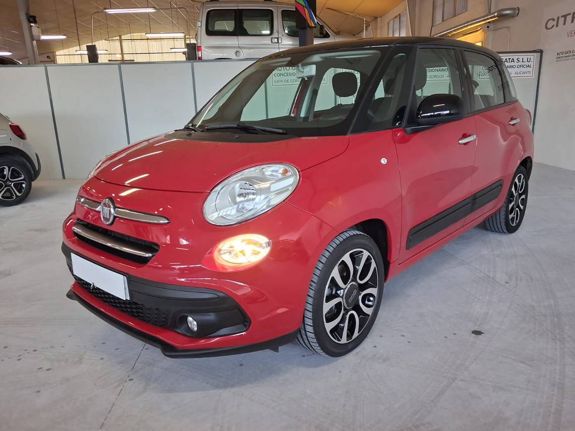 FIAT 500L (1.4 16v 70 kW (95 CV) S&S Mirror) en Alicante