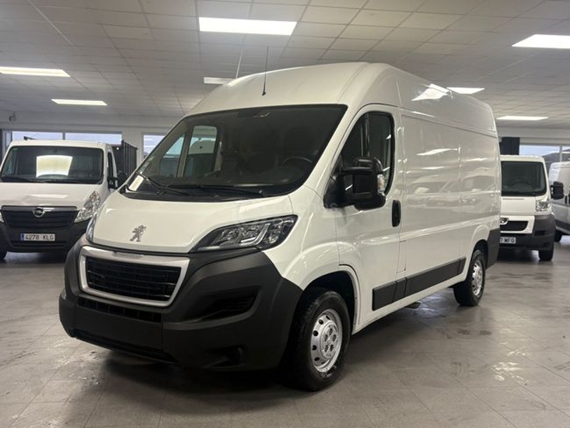 Foto del PEUGEOT Boxer Furgón 2.2BlueHDI 333 L2H2 S&S 120