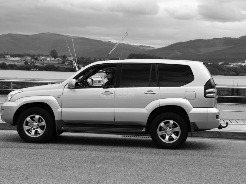 Foto del TOYOTA Land Cruiser 3.0 D4D VX