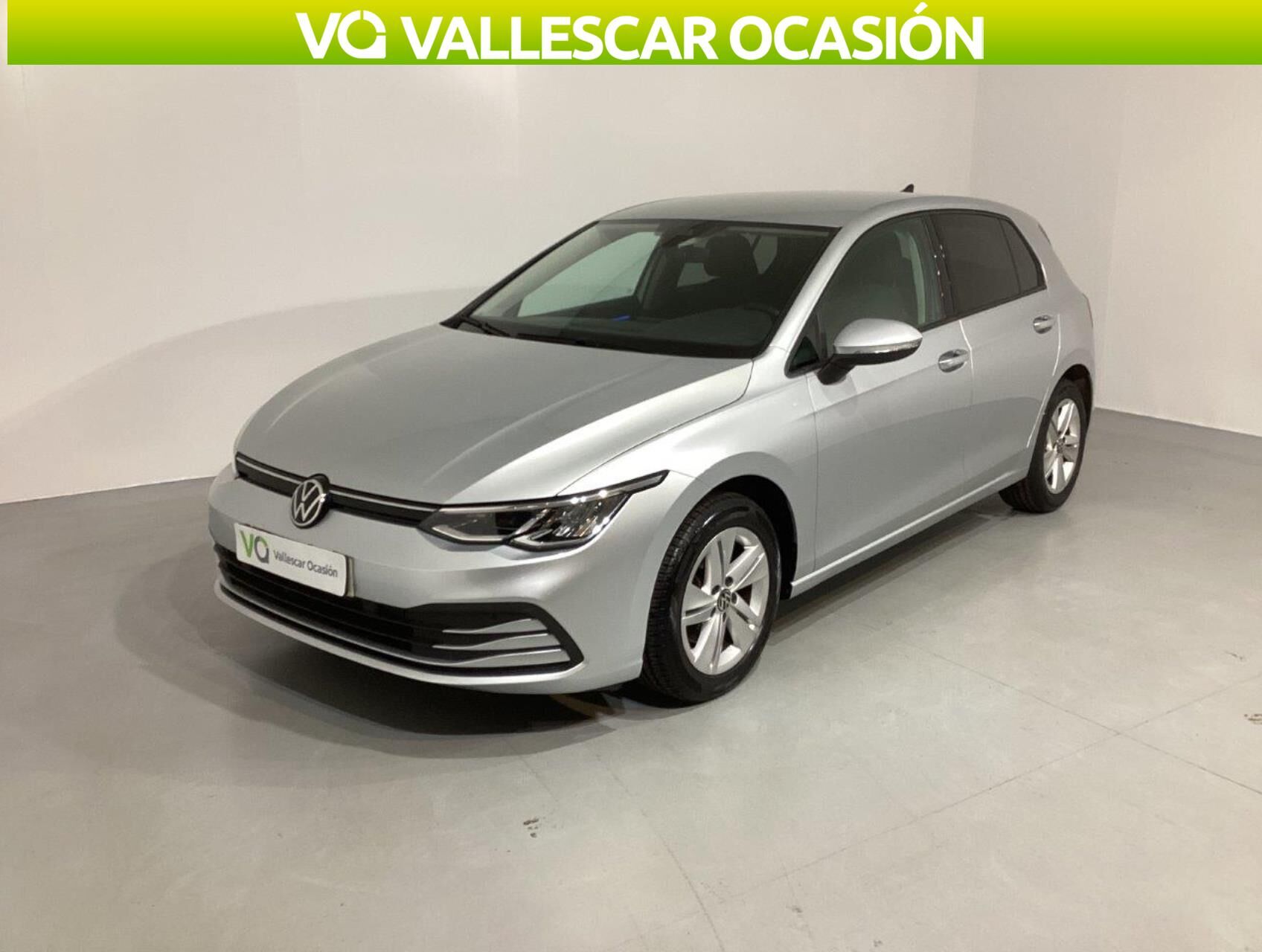 VOLKSWAGEN Golf (VIII LIFE 2.0 TDI 150 CV DSG 5P) en Barcelona