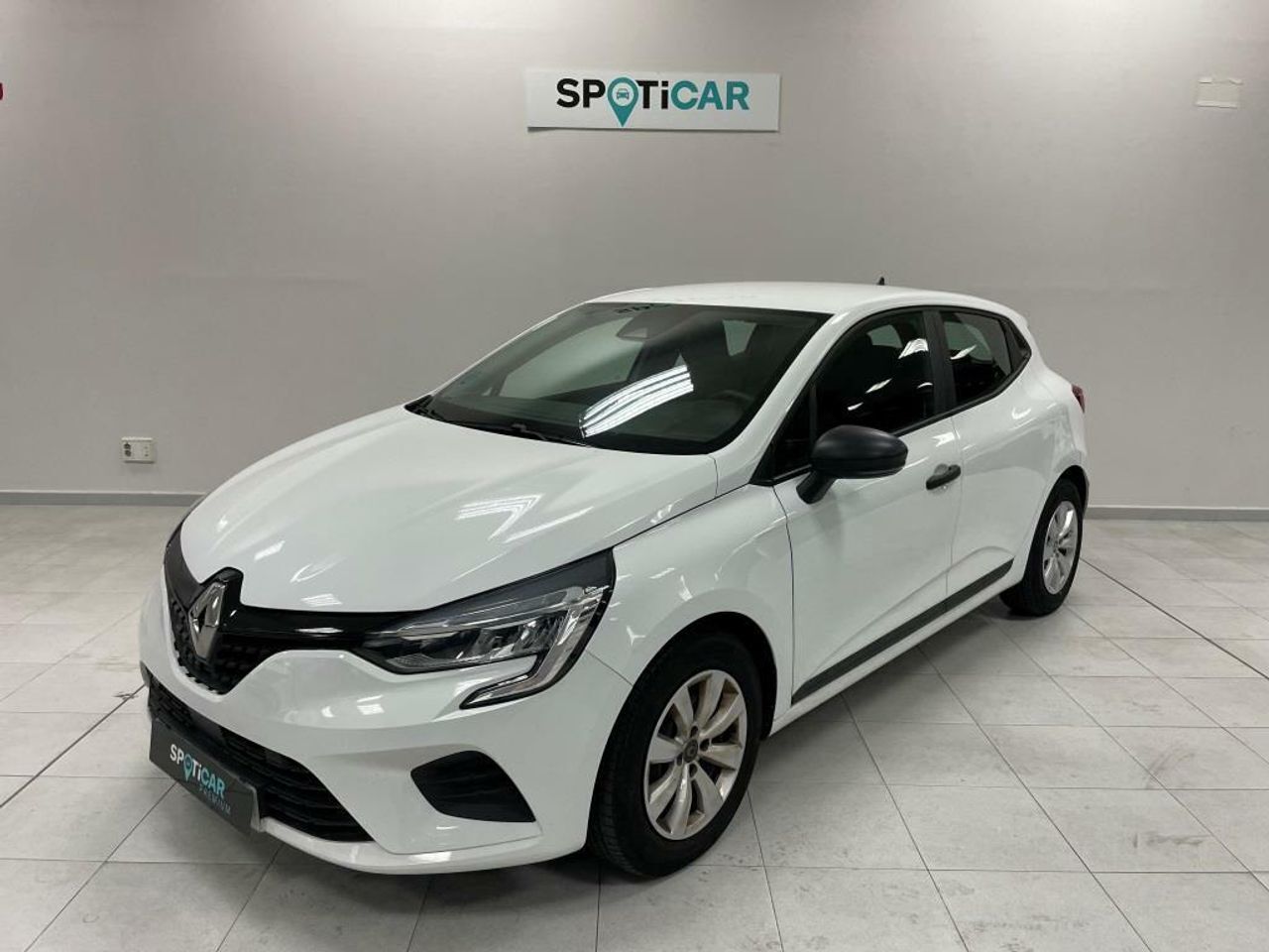 RENAULT Clio (Intens TCe 67 kW (91CV)) en Barcelona