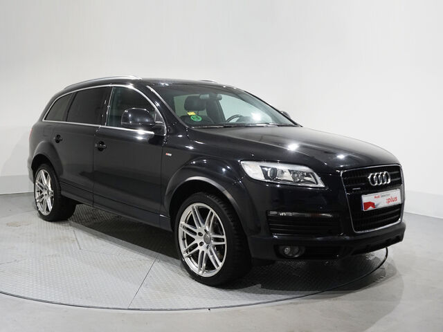 AUDI Q7 (3.6 FSI quattro 206 kW (280 CV) tiptronic) en León