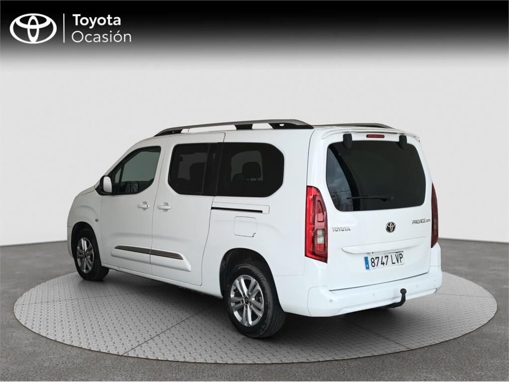 Foto del TOYOTA Proace City Verso Family L2 1.5D 7pl. Active