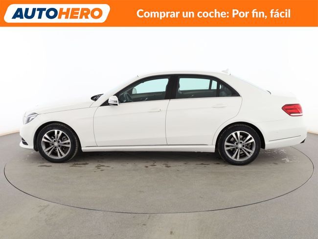 Foto del MERCEDES Clase E E 220 BT 9G-Tronic