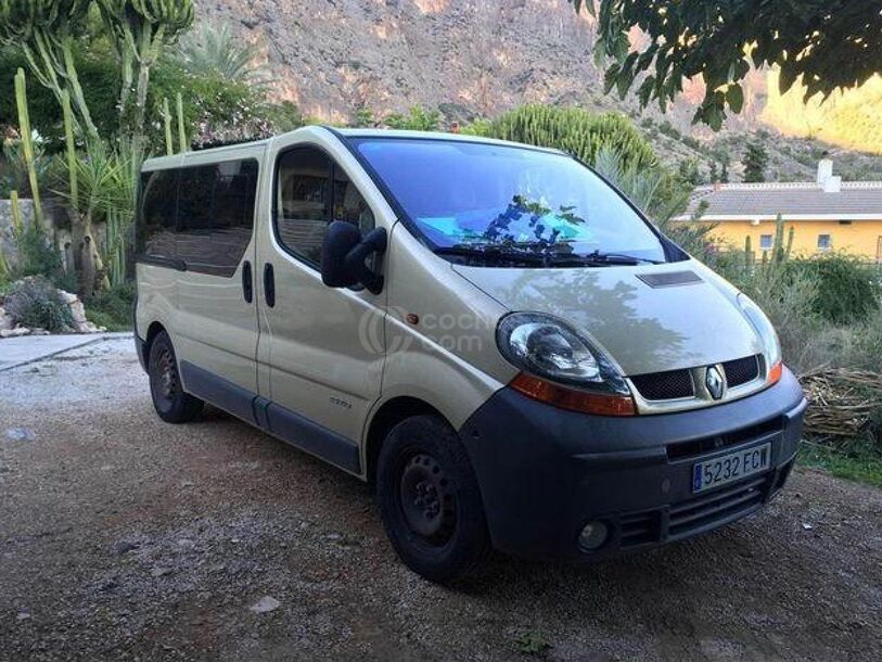 Foto del RENAULT Trafic 2.5dCi Fg. 29 Corto Normal 150