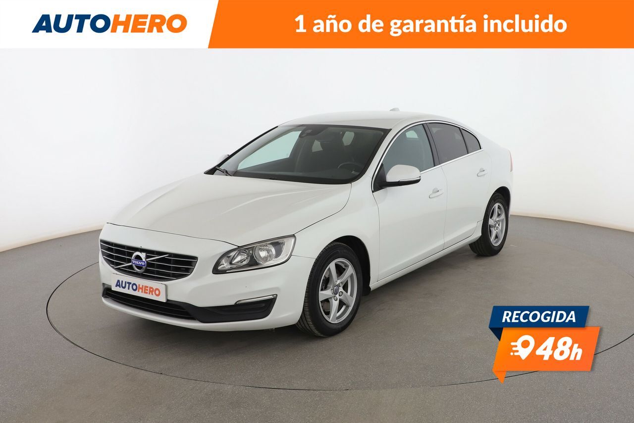 VOLVO S60 (2.0 D2 Momentum) en Madrid