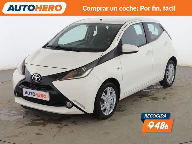 TOYOTA Aygo (1.0 X-Play) en Madrid