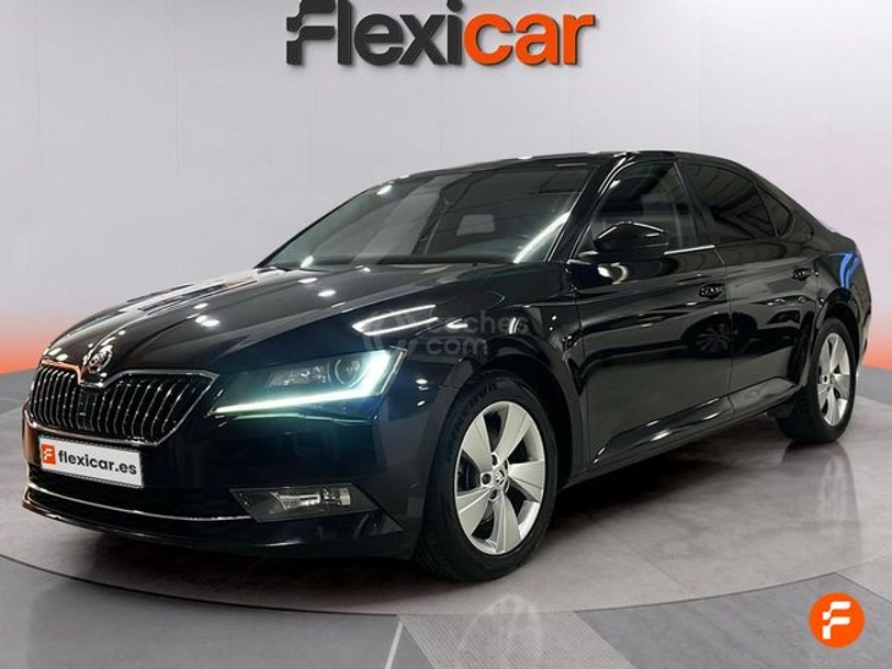 Foto del SKODA Superb 2.0TDI AdBlue tech Style DSG 140kW
