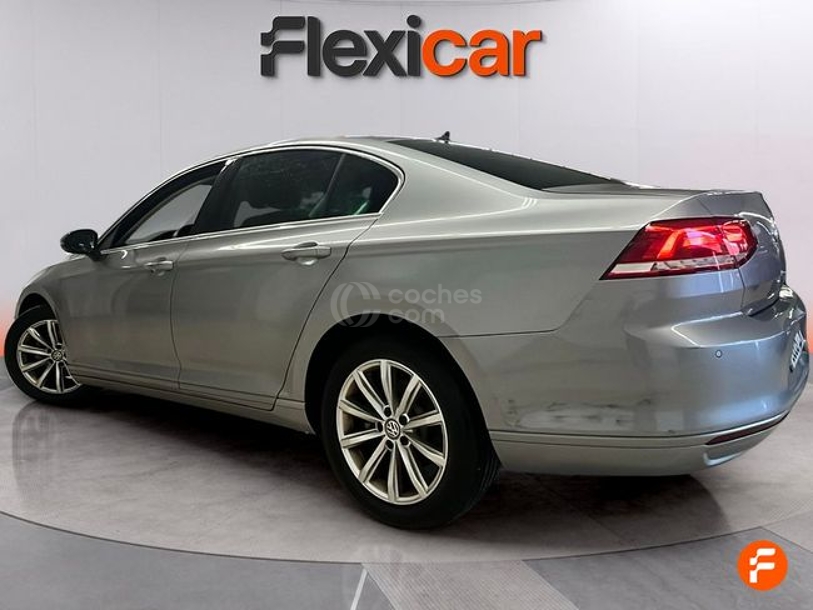 Foto del VOLKSWAGEN Passat 2.0TDI Advance 110kW