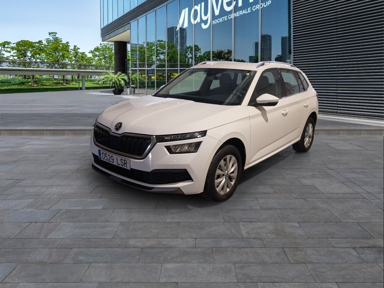 SKODA Kamiq (1.0 TSI Ambition DSG 81 kW (110 CV)) en Madrid