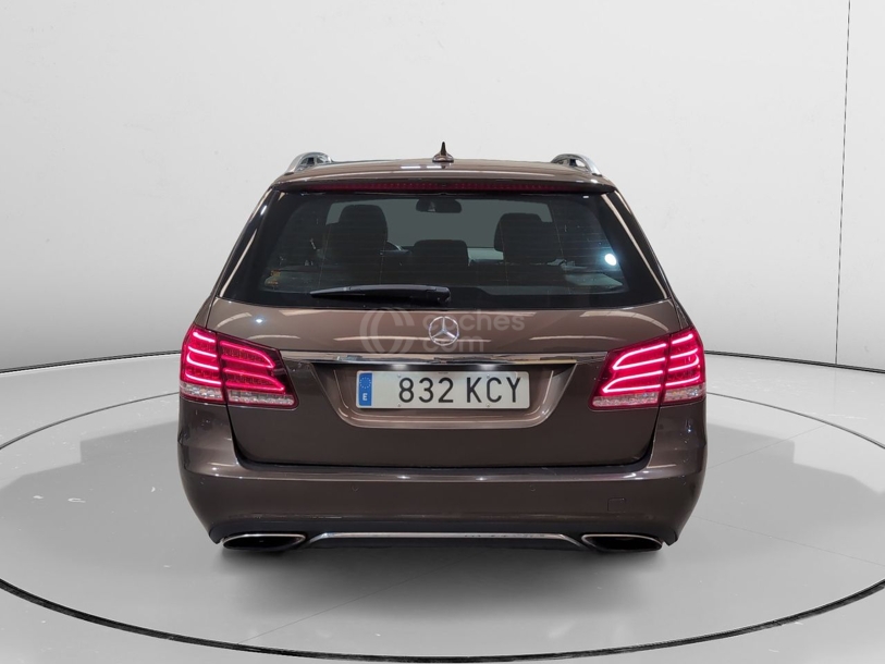 Foto del MERCEDES Clase E E Estate 220 BT 9G-Tronic