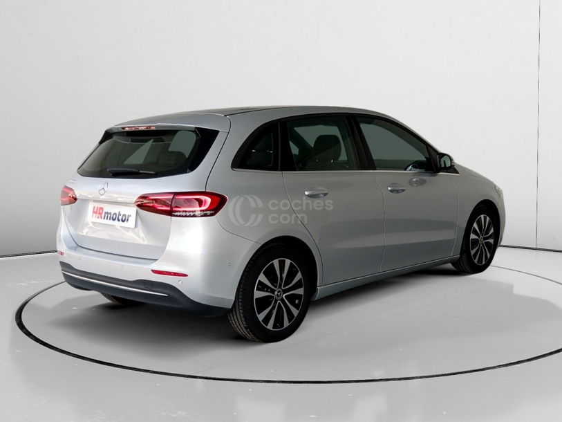 Foto del MERCEDES Clase B B 180d 8G-DCT