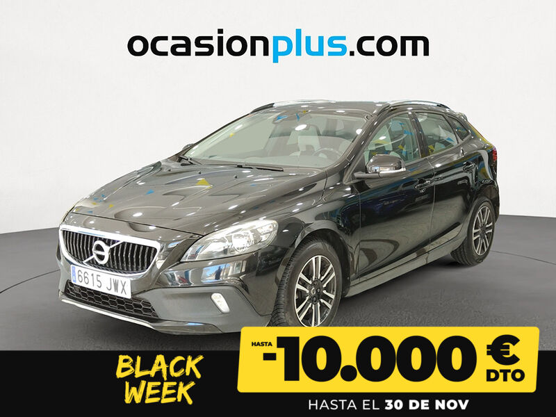 VOLVO V40 Cross Country (D3 Momentum 110 kW (150 CV)) en Madrid