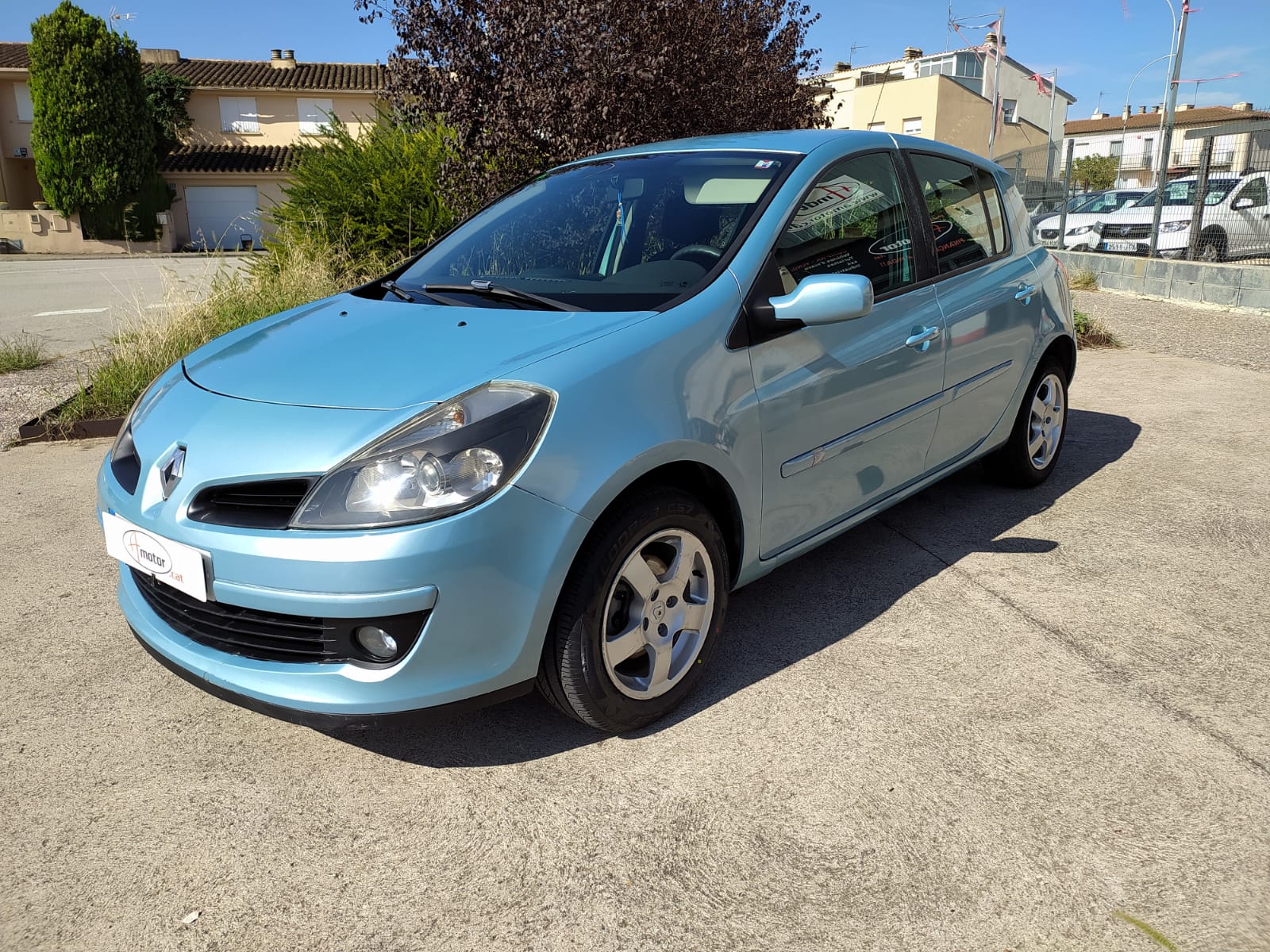 RENAULT Clio (1.5 D 86 CV 5P) en Girona