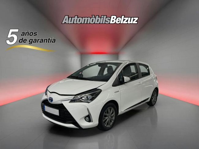 TOYOTA Yaris (1.5 Hybrid Active 74 kW (100 CV)) en Barcelona