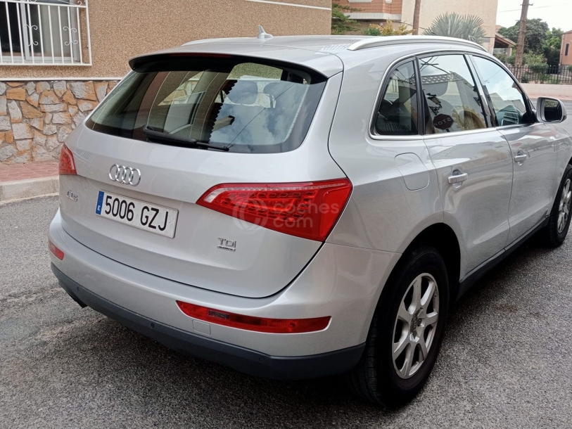 Foto del AUDI Q5 2.0TDI quattro DPF