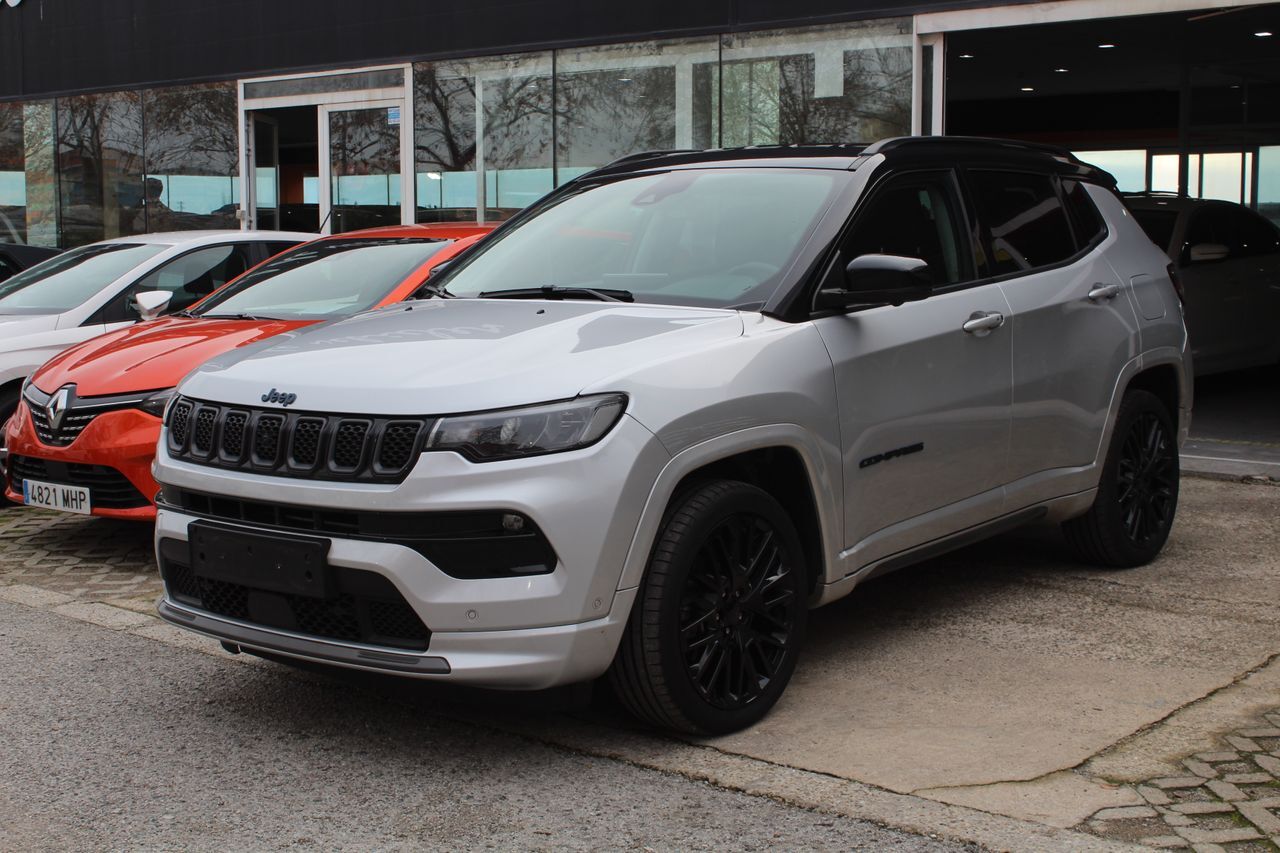 Foto del JEEP Compass 1.3 PHEV S 4x4 Aut. 240