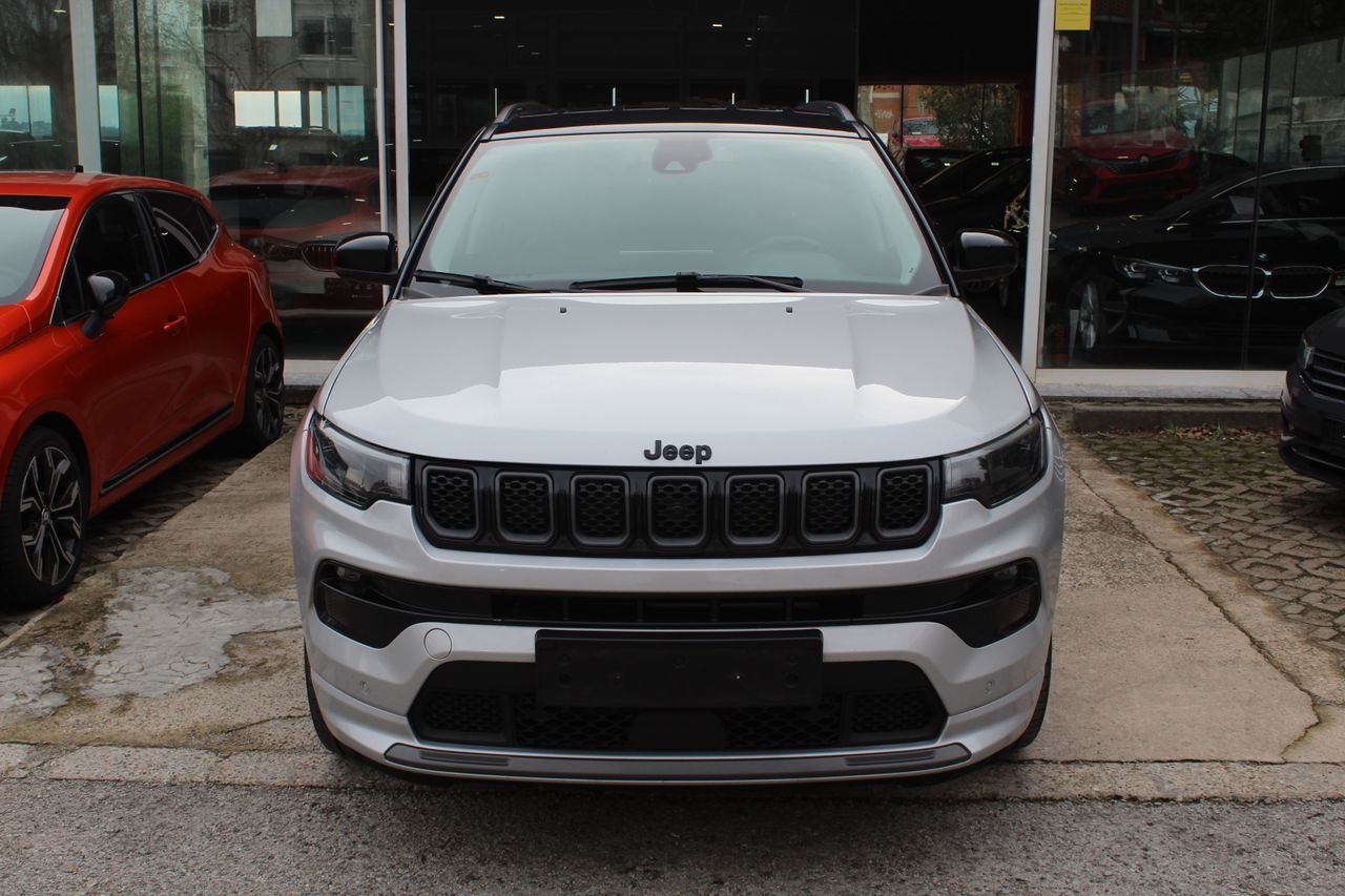 Foto del JEEP Compass 1.3 PHEV S 4x4 Aut. 240