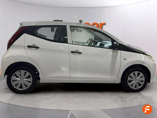 Foto del TOYOTA Aygo 70 x-play