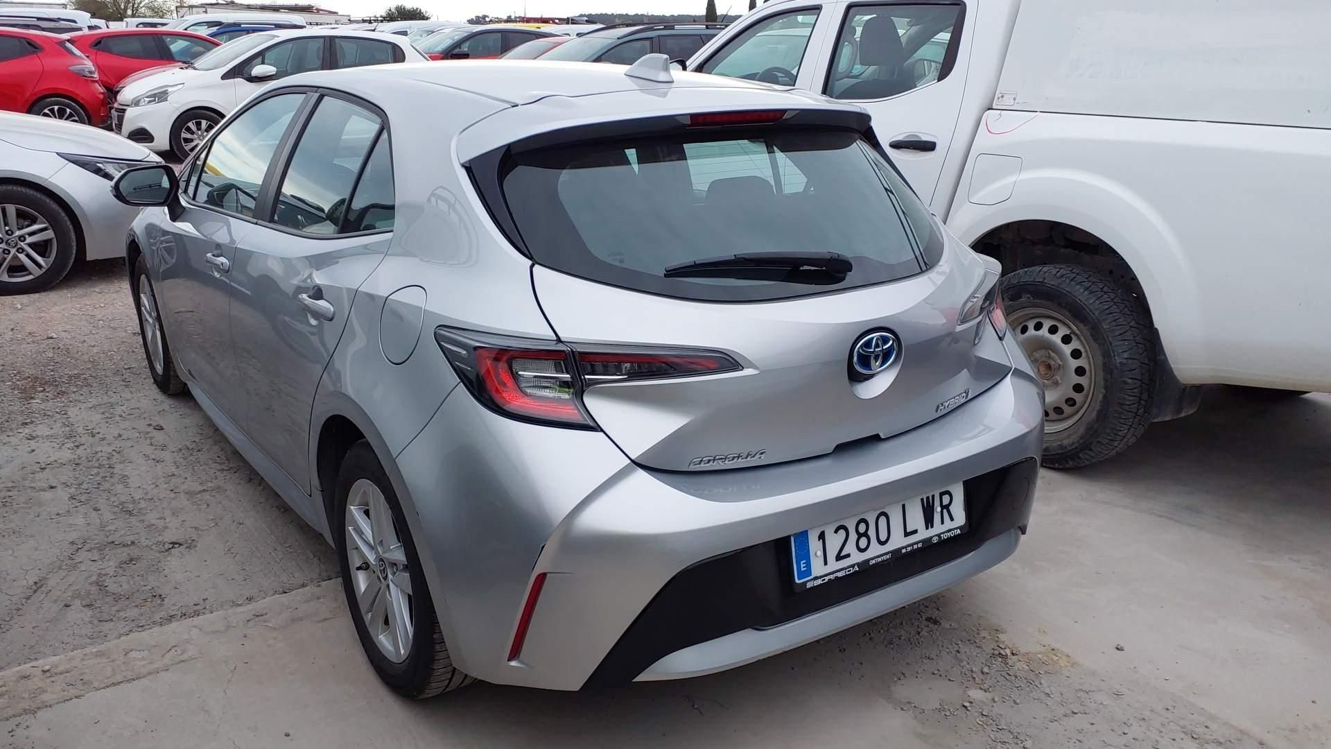 Foto del TOYOTA Corolla Sedán 125H Business Plus