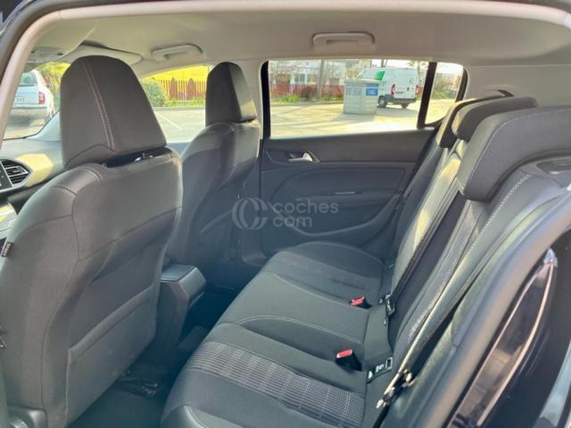 Foto del PEUGEOT 308 1.6BlueHDi S&S Allure 100