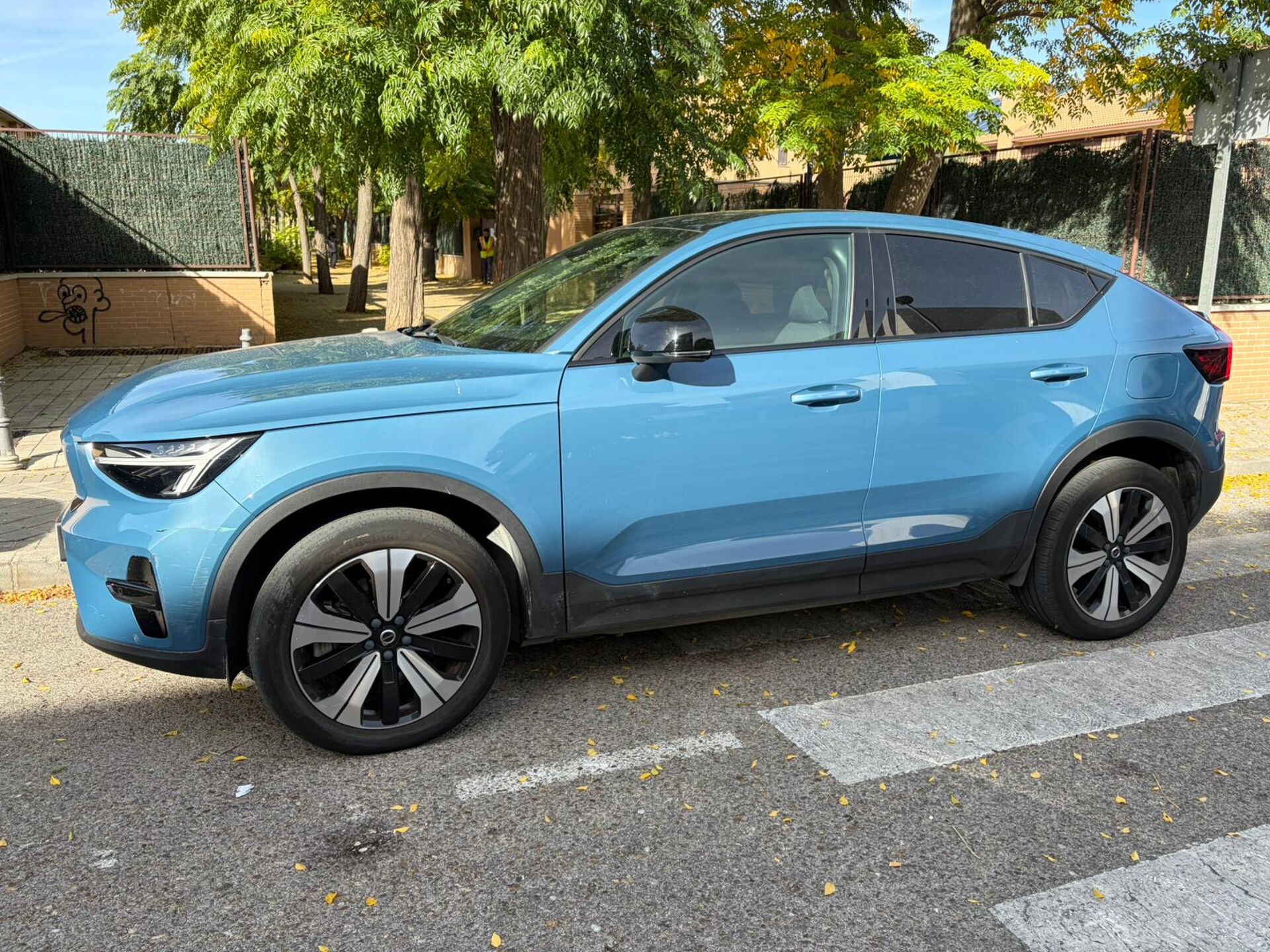 Imagen 1 de VOLVO C40