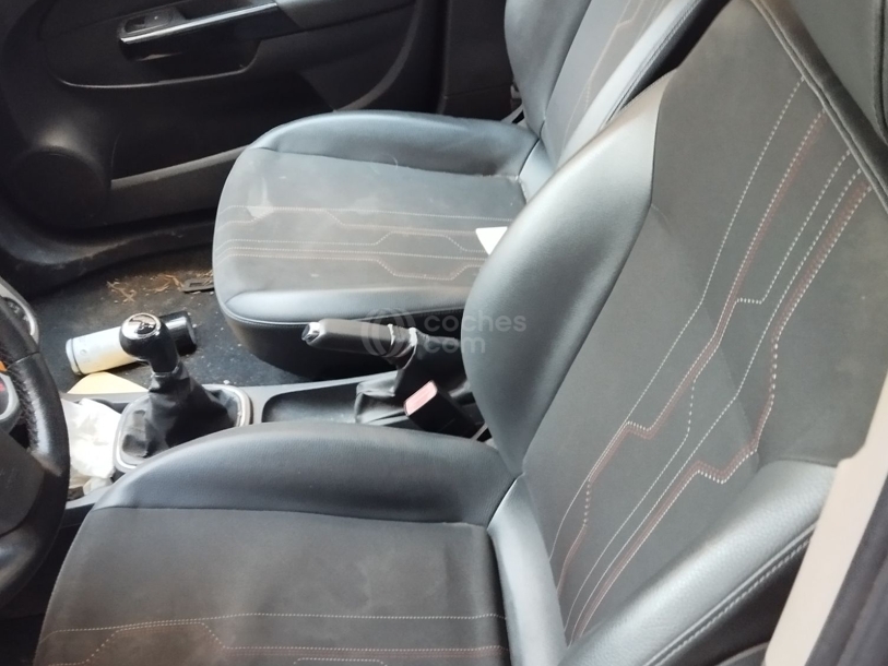 Foto del OPEL Corsa 1.2 Selective S&S