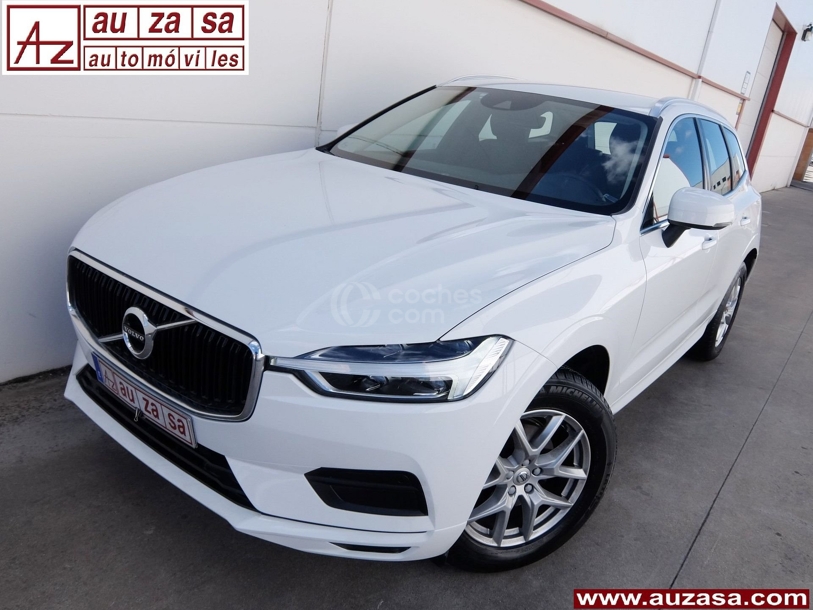 Foto del VOLVO XC60 B4 Momentum Pro FWD Aut.