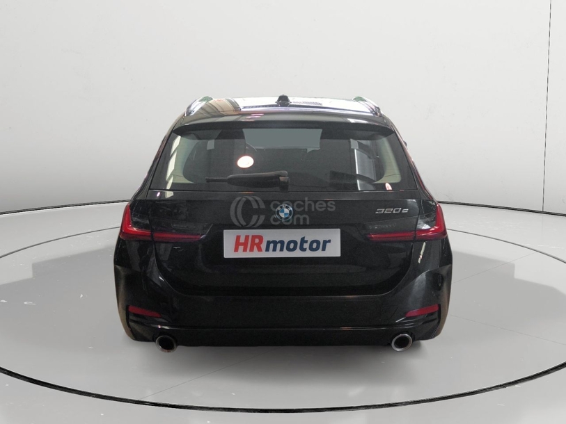 Foto del BMW Serie 3 330e xDrive Touring